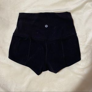 Lululemon Black Align Shorts 4”